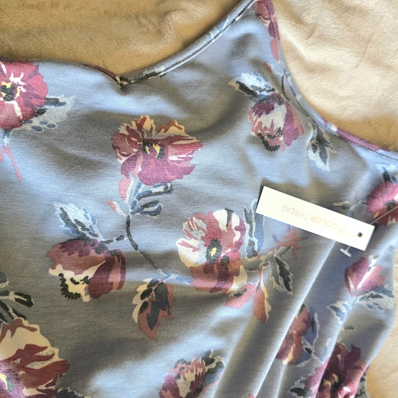 NWT Blue Floral Romper By Color Thread - Picture 7 of 10